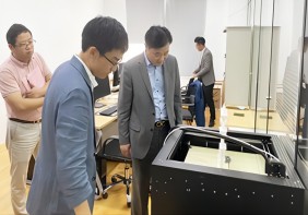 集团与浙江万里学院携手搭建大学生就业平台